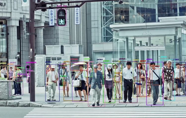 Image-of-an-AI-camera-counting-people-with-the-latest-AI-model-1