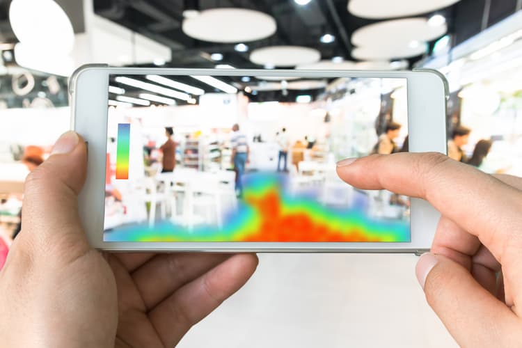 AIカメラの映像解析でスマホでか解析結果を確認